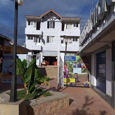 Hostal Eden Torotoro Εξωτερικό φωτογραφία